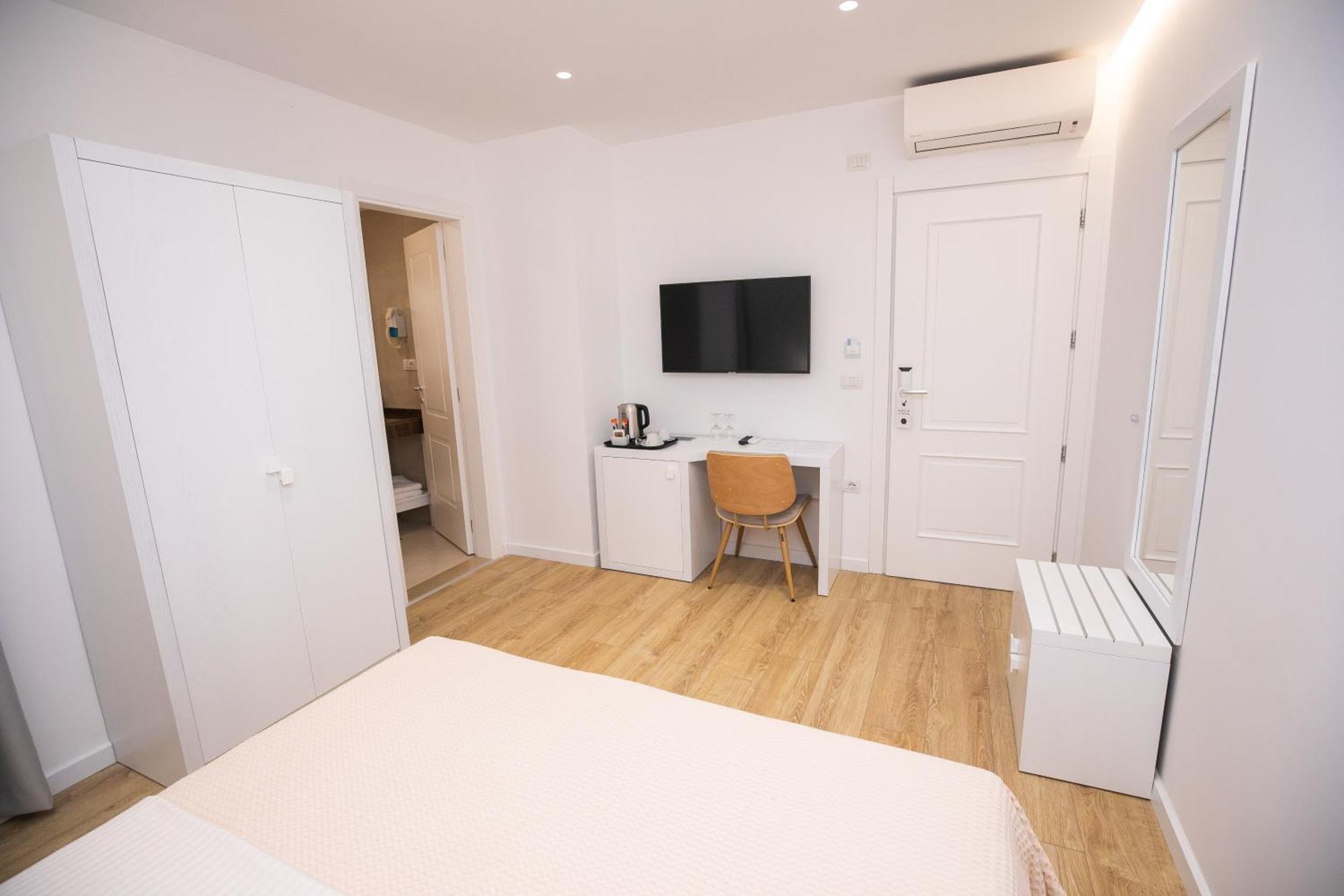 Hotel Elior Tirana Szoba fotó