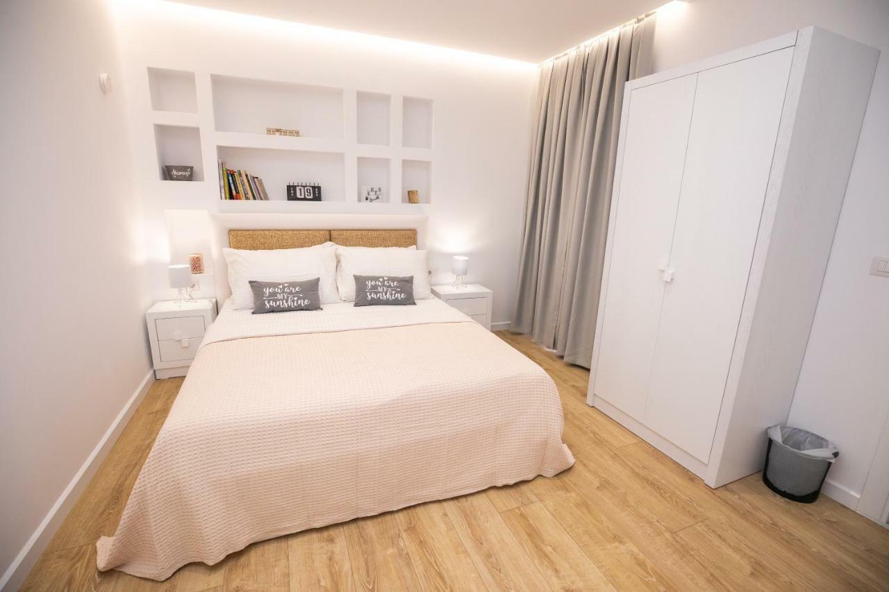 Hotel Elior Tirana Kültér fotó